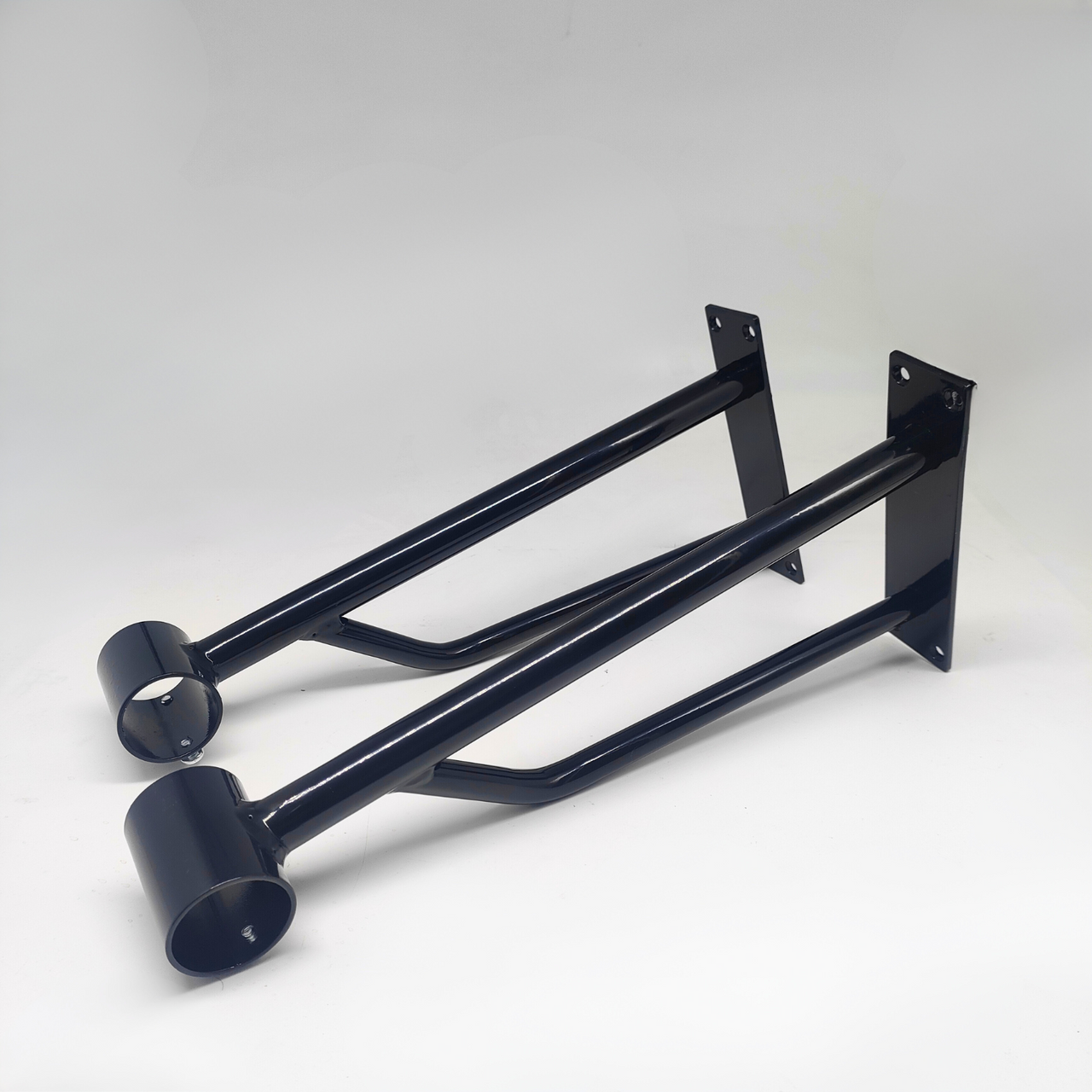 Black Steel Hanging Rail – Durable, Stylish, and Ideal for Home or Retail Spaces