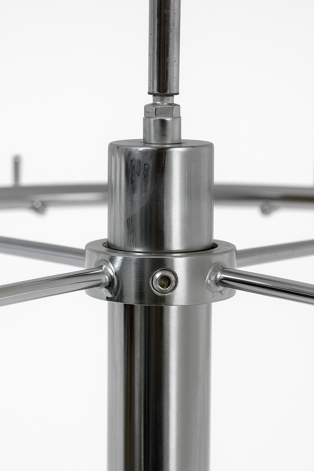 Chrome 2-Tier Stand Tie And Belt Rail