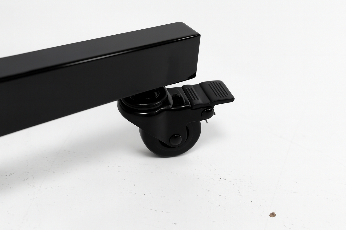 Heavy Duty 6-Way Waterfall Arm Clothing Rail – Adjustable Black Retail Display Stand  with Castors & Brakes