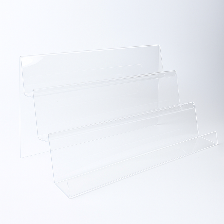 Small 3 tier acrylic with lip