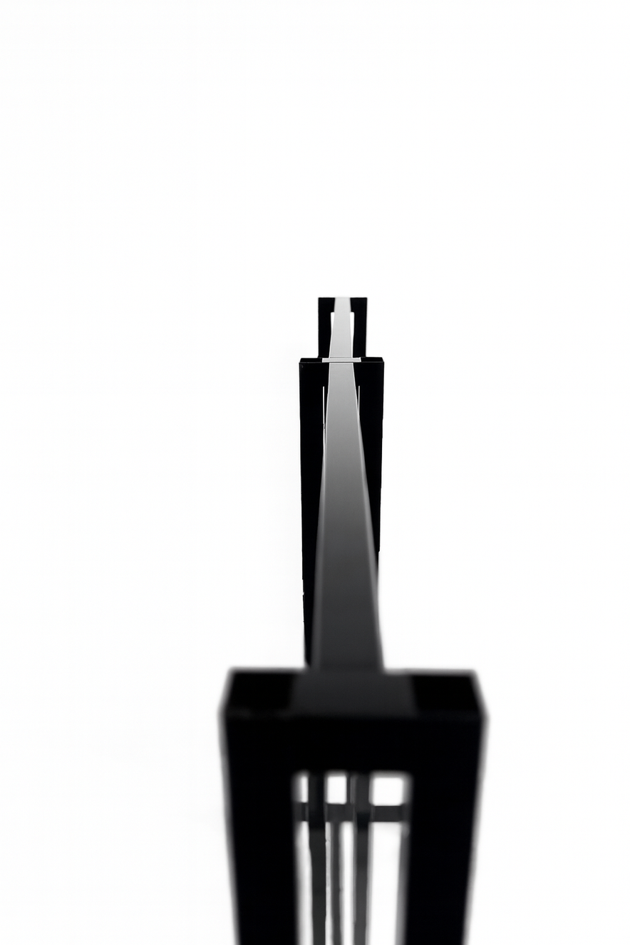 Heavy Duty 6-Way Straight Arm Clothing Rail – Adjustable Black Retail Display Stand with Castors & Brakes