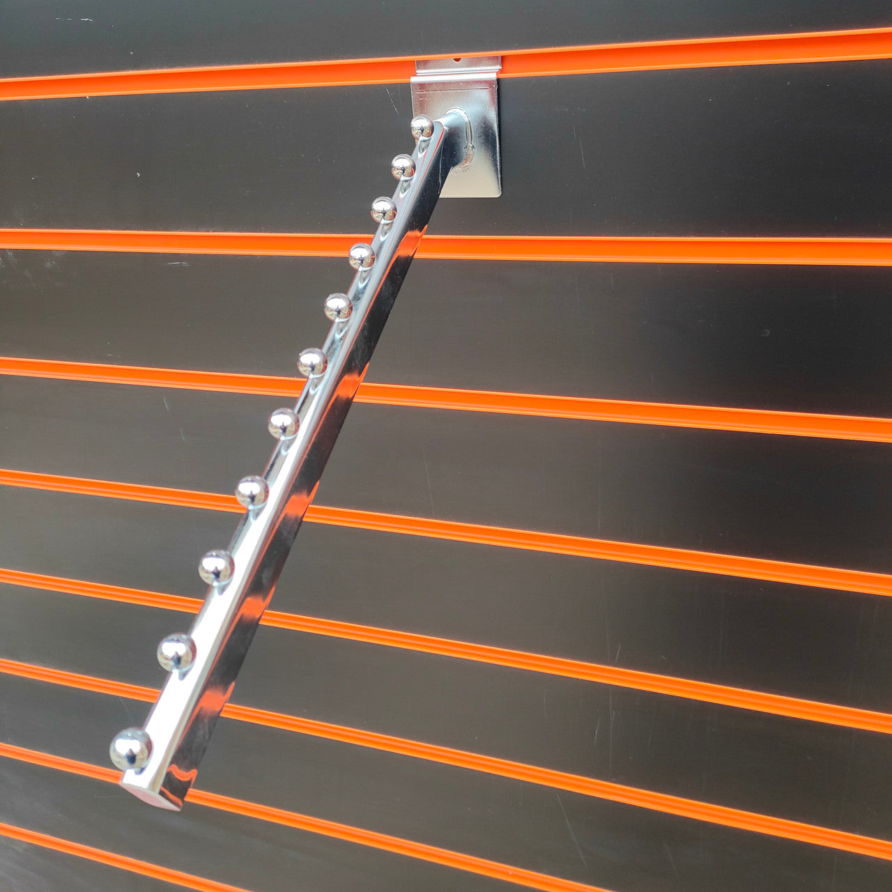 New 11 Ball Waterfall Sloping Display Arm For Slatwall