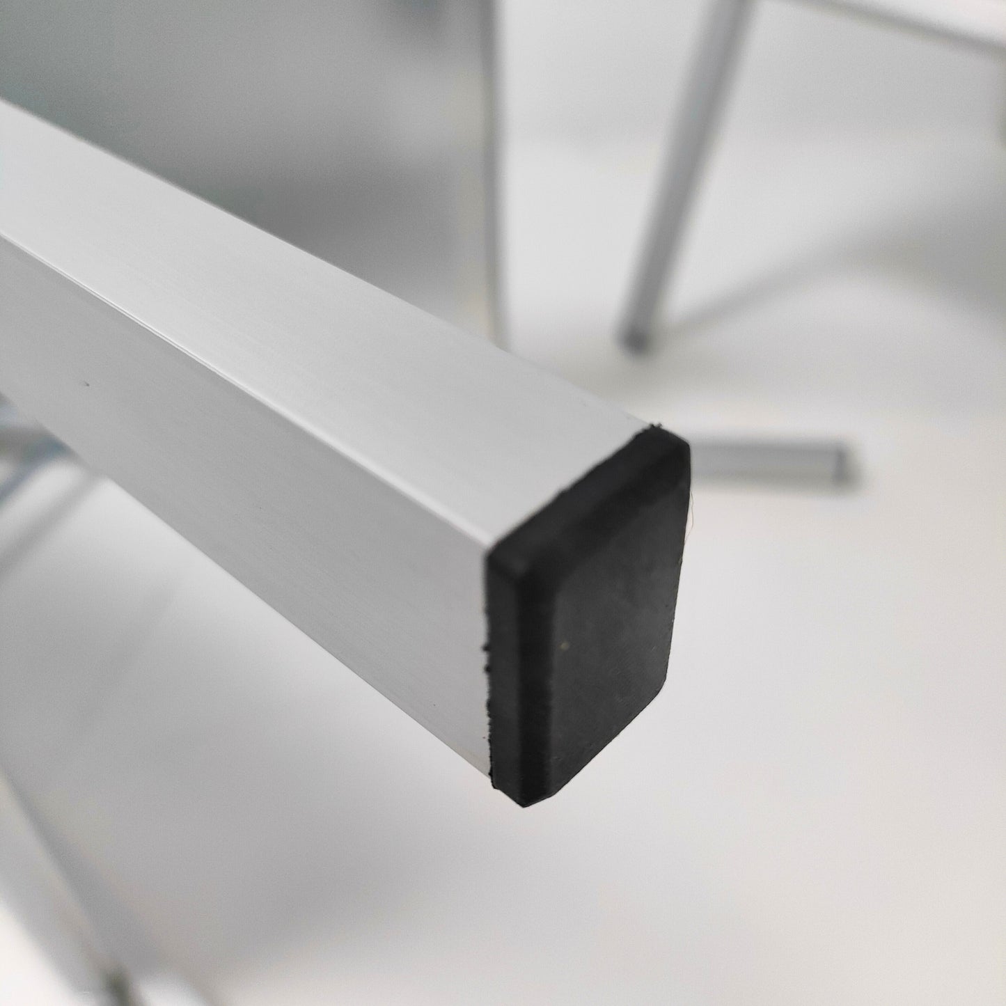 A1 A-Board width: 640mm, height: 1130mm, Visual area: 578mm x 824mm
A2 A-Board width: 465mm, height: 840mm, Visual area: 405mm x 579mm