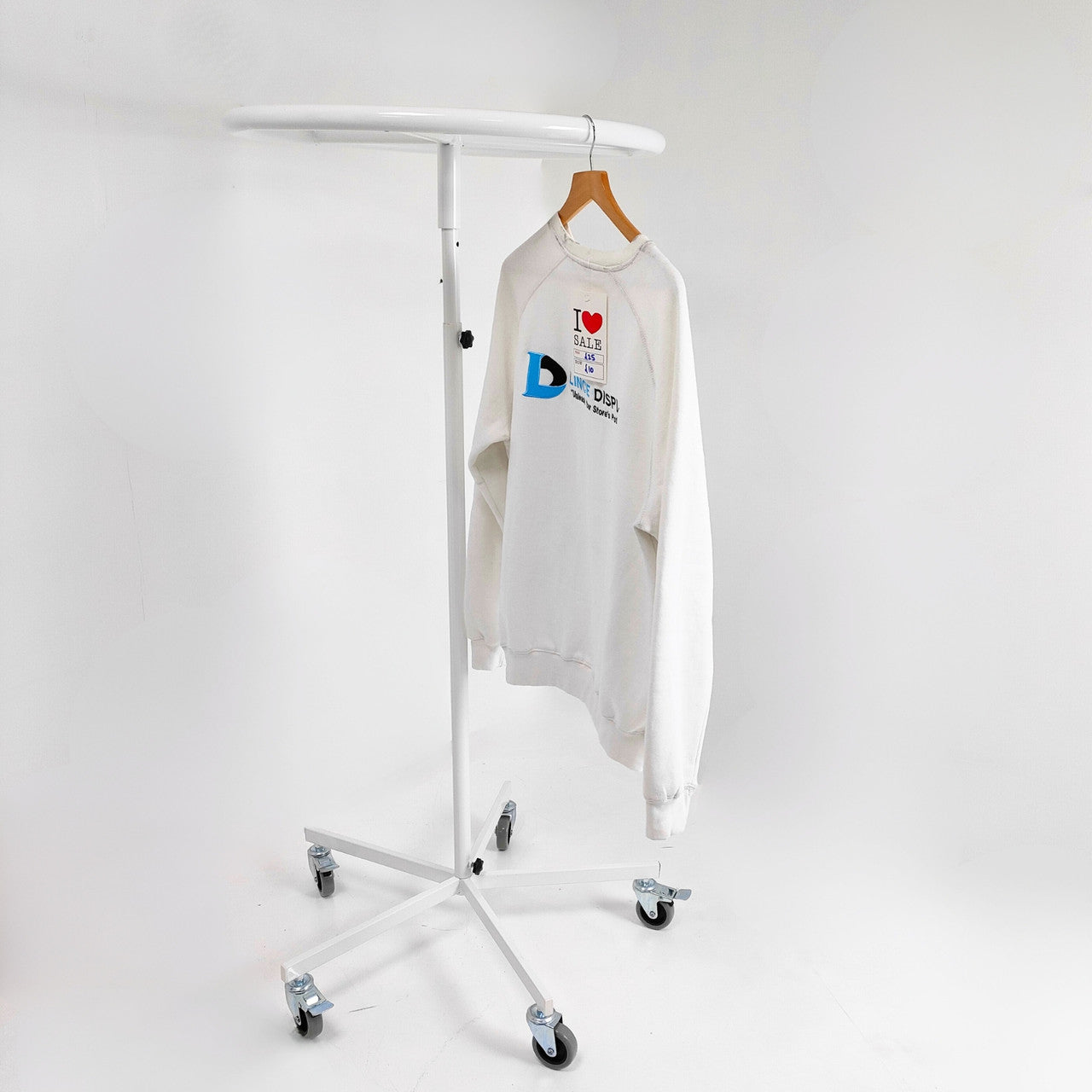 White Garment Rail Clothes Display Rack, Circular Fashion, Adjustable Height Stand