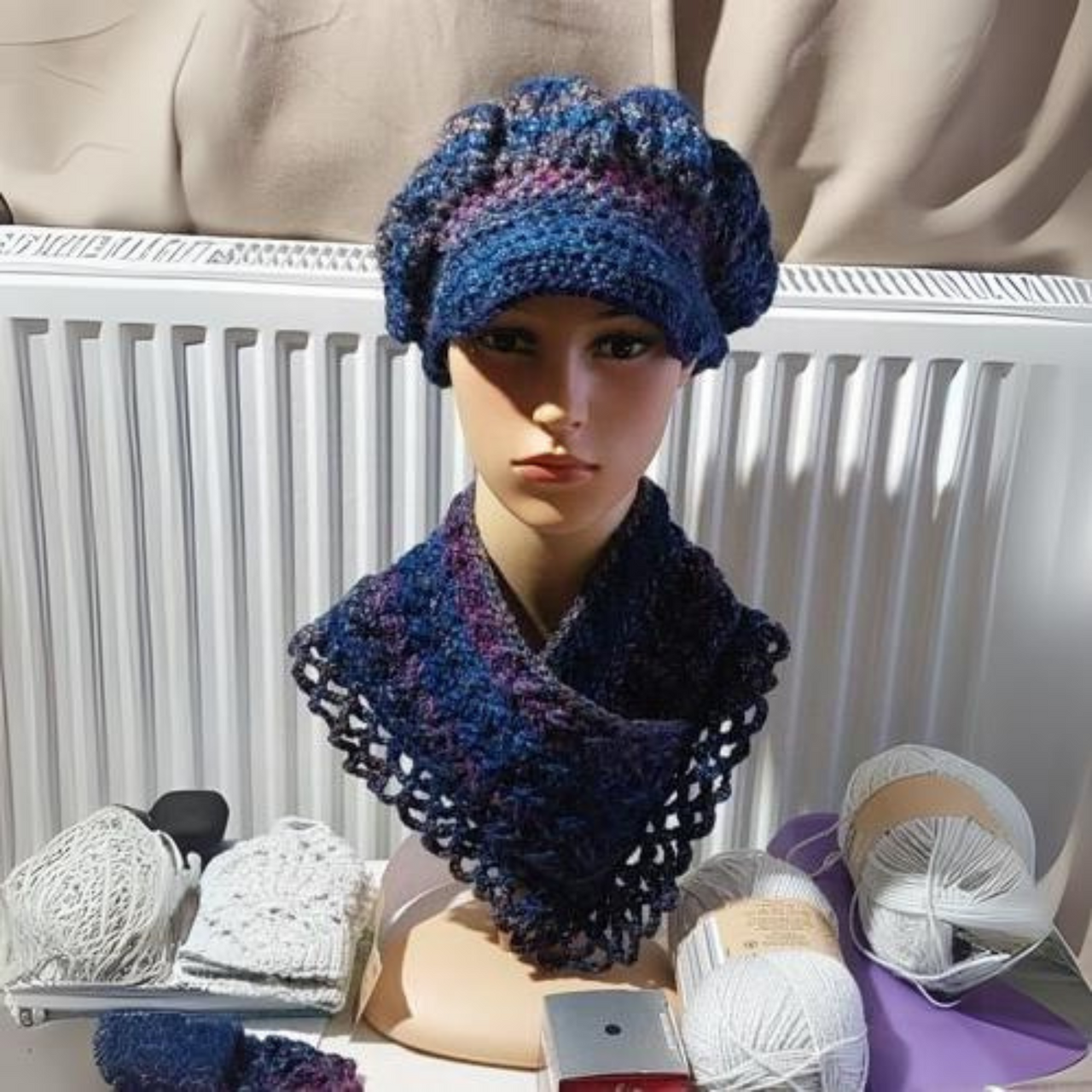 Top Quality Tall Female Mannequin/dummy Head For Hats, Wigs, Scarfs