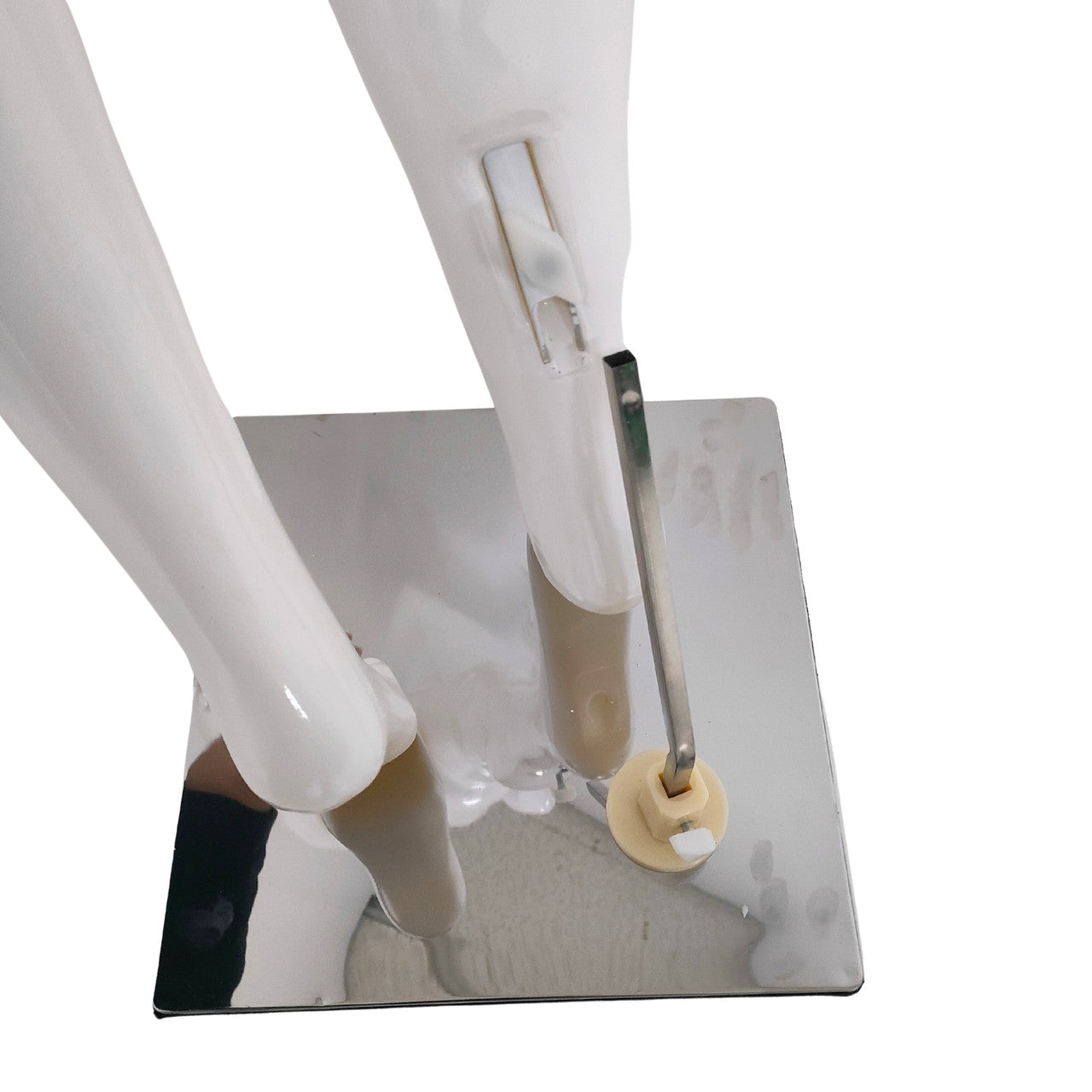 Female Plastic Display Egg Head Mannequin – White Gloss